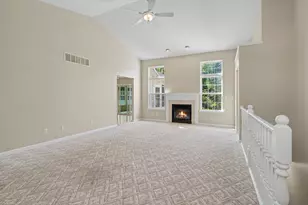 325 Galway Dr, Valparaiso, IN 46385 - Photo 5