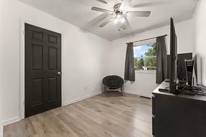 5789 Springfield Avenue, Portage, IN 46368 - Photo 15