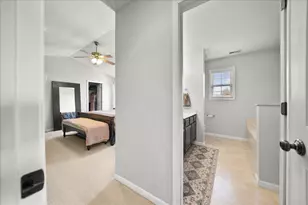 328 Pepper Creek Dr, Valparaiso, IN 46385 - Photo 19