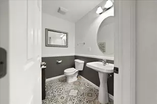 328 Pepper Creek Dr, Valparaiso, IN 46385 - Photo 13