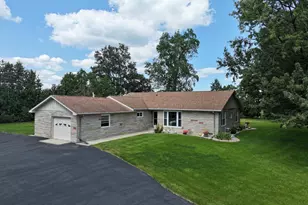 2711 S 50 E, Winamac, IN 46996 - Photo 1