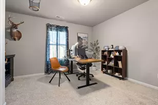 11271 Elkhart Cir, Crown Point, IN 46307 - Photo 35