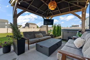 11271 Elkhart Cir, Crown Point, IN 46307 - Photo 21