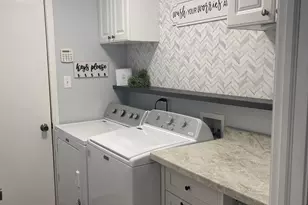 9942 Forest St, Dyer, IN 46311 - Photo 15