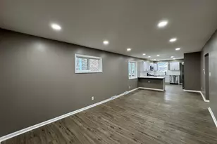 1724 Lake Ave, Whiting, IN 46394 - Photo 3
