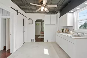3846 173rd St, Hammond, IN 46323 - Photo 9