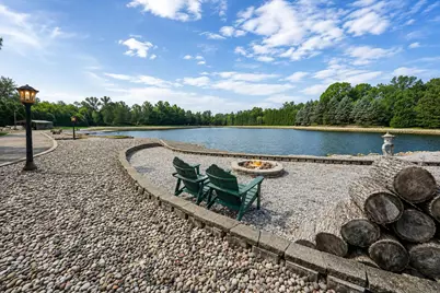 10 Vine Drive, Hebron, IN 46341 - Photo 7