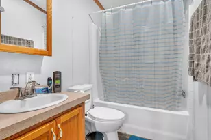 272 E High St, Wheatfield, IN 46392 - Photo 17