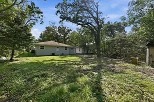 1020 E 61st Ave, Merrillville, IN 46410 - Photo 33