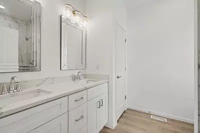 5754 Brookview Avenue, Portage, IN 46368 - Photo 7