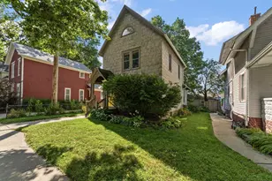255 Jefferson St, Valparaiso, IN 46383 - Photo 1
