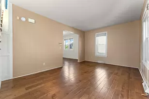 255 Jefferson St, Valparaiso, IN 46383 - Photo 3