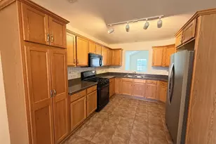 10653 Keystone Ln, Crown Point, IN 46307 - Photo 5