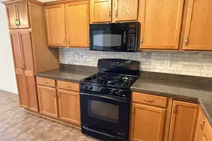 10653 Keystone Ln, Crown Point, IN 46307 - Photo 7