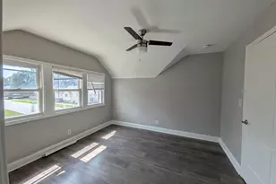 903 Drackert St, Hammond, IN 46320 - Photo 27