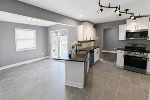 264 Pettibone Ave, Crown Point, IN 46307 - Photo 9