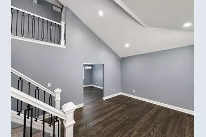 264 Pettibone Avenue, Crown Point, IN 46307 - Photo 3