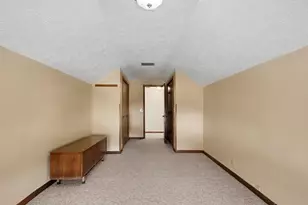 210 G St, La Porte, IN 46350 - Photo 17