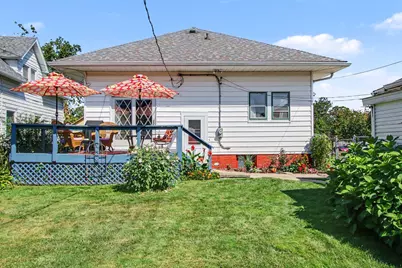 210 G Street, La Porte, IN 46350 - Photo 3