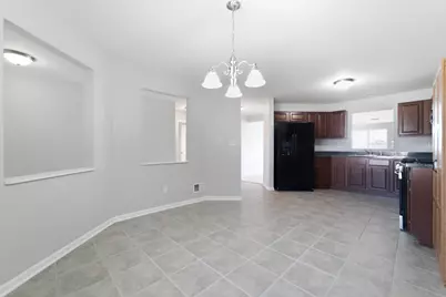 1103 W 84th Drive, Merrillville, IN 46410 - Photo 9