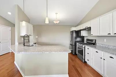 8069 Cranberry Drive, Saint John, IN 46373 - Photo 9