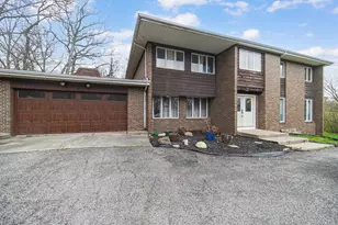 809 W 126th Ct, Crown Point, IN 46307 - Photo 1