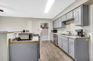 809 W 126th Ct, Crown Point, IN 46307 - Photo 11