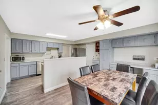809 W 126th Ct, Crown Point, IN 46307 - Photo 13
