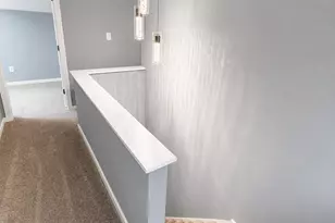 3931 Clough Ave, Highland, IN 46322 - Photo 19