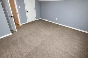3931 Clough Ave, Highland, IN 46322 - Photo 25