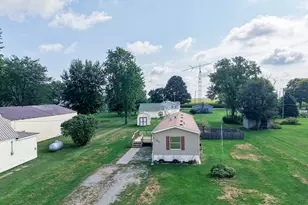 307 S Chestnut St, Earl Park, IN 47942 - Photo 23
