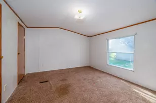 307 S Chestnut St, Earl Park, IN 47942 - Photo 21