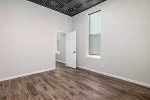 221 S Newton St, Goodland, IN 47948 - Photo 9