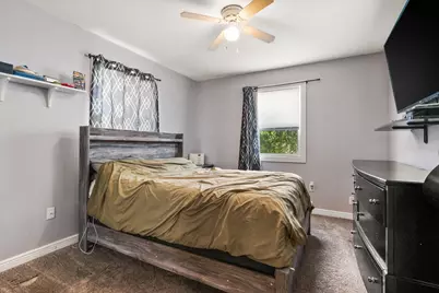389 Rainier Road, Valparaiso, IN 46385 - Photo 9