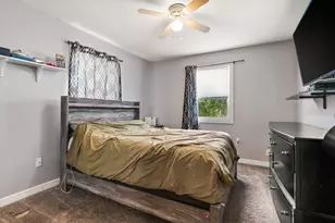 389 Rainier Rd, Valparaiso, IN 46385 - Photo 9