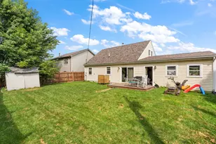 389 Rainier Rd, Valparaiso, IN 46385 - Photo 15