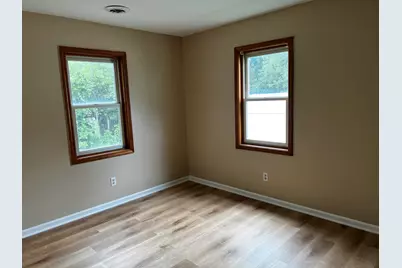 7717 Chestnut Avenue, Hammond, IN 46324 - Photo 9