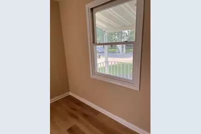 7717 Chestnut Avenue, Hammond, IN 46324 - Photo 13