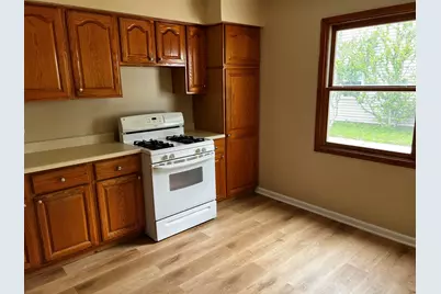 7717 Chestnut Avenue, Hammond, IN 46324 - Photo 5
