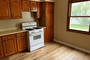 7717 Chestnut Ave, Hammond, IN 46324 - Photo 5