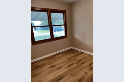 7717 Chestnut Avenue, Hammond, IN 46324 - Photo 13