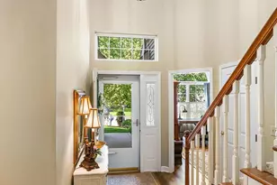 560 Lantern Walk, Valparaiso, IN 46385 - Photo 5
