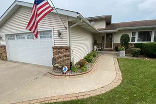 1425 W 97th Pl, Crown Point, IN 46307 - Photo 99