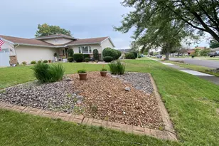 1425 W 97th Pl, Crown Point, IN 46307 - Photo 103