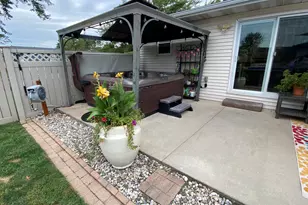1425 W 97th Pl, Crown Point, IN 46307 - Photo 79