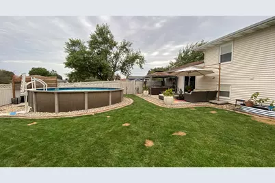 1425 W 97th Place, Crown Point, IN 46307 - Photo 65