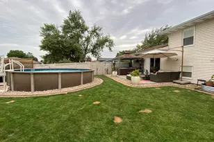 1425 W 97th Pl, Crown Point, IN 46307 - Photo 65