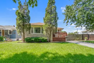 7642 Montana Ave, Hammond, IN 46323 - Photo 1