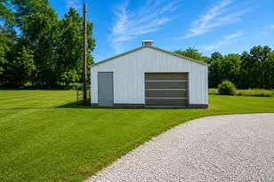 7901 N 300 E, Rolling Prairie, IN 46371 - Photo 7
