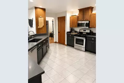 7901 N 300 E, Rolling Prairie, IN 46371 - Photo 11